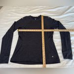 Layer 8‎ Heathered Gray Performance Shirt Size Medium Photo 3