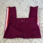 Athleta Contender Side Stripe Capri in Powerlift, Size Small Photo 4