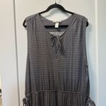 H&M  Black White Geometric Sleeveless Tie Detail Knee Length Dress‎ Elastic Waist Photo 1