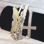 Off White Bracelet with Angel Wings, Cross and Clear Gems Photo 0