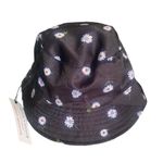 Alice + Olivia Reversible Bucket Hat Photo 1