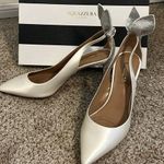 Aquazzura bow tie crystal pump 85 White Size 8 Photo 0