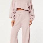 Hollister Pink Matching Sweatpants and Sweatshirt Set Photo 0