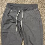 FIGS  Women’s Graphite Gray Joggers Scrub Pants Small Photo 3