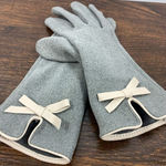 2 Chic Women's Gray Fabric Touch Screen Vinyl Trim Bow Gloves Size Medium Gray Photo 0