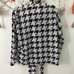 Elegant Women's Houndstooth Button Down Shirt Black Size M Photo 5