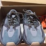 Yeezy  700 Teal Blue 4.5/Womens 6 Photo 4