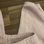 Aritzia  sweat pants  Photo 6