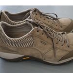 Dansko  Paisley Walnut Waterproof Outdoor Women's Sneaker size 39 Photo 7