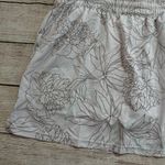 Columbia size XL white floral design pull on elastic waist athletic skort Photo 7