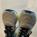 Brooks Hyperion Tempo Men’s Sneakers Gray Yellow Running Walking Racing Gym US9 Photo 3