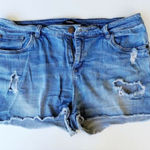 Old Navy  Boyfriend Denim Mid-Rise Ripped Jean Shorts - Size 14 Photo 0