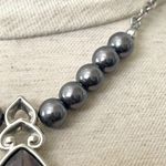 Grey rhinestone pendant necklace Photo 3