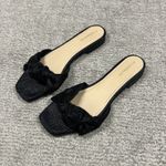 Tuckernuck  Raffia Brit Sandals Womens 8 Black Slip On Slides Bow Knot Flats Photo 6