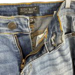 Judy Blue  Cotton Blend JB82175MD Medium Wash Mid Rise Raw Hem Capri Jeans Sz 27 Photo 6