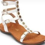 Vionic  WHITE SANDAL with Metallic Studs GREAT SHAPE Photo 0