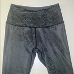 Beyond Yoga Viper Snake Skin Pattern High Waisted Midi Leggings Medium Photo 3