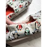 Toms Penguin Fleece Interior Women's Size 7 EUC Winter Shoes Photo 4