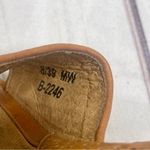 Born Drilles Wedge Sandals Womens 8 US / 39 EU Slip On Strap Slides Earth tones Photo 9