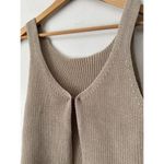 Commense Medium Khaki Sleeveless V Photo 3