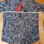 Cathy Daniels NWT!  3/4 Sleeve Zip Neckline Top Med Photo 12