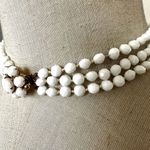 Vogue vintage white beaded triple strand choker necklace White Photo 2