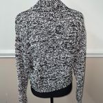 Blush & Bloom Popcorn Sweater- Black and White Photo 1