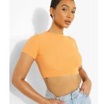 Boohoo cropped orange short sleeved top Photo 0
