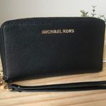 Michael Kors Wallet Photo 0