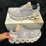 on cloud On CLOUDSWIFT lilac Wolf running athletic training lace up shoes sneakers sz8 Photo 7