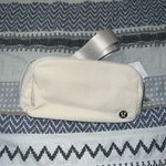 Lululemon NWT ‎ belt bag in white opal Photo 0