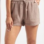 Evereve NWT  Ravi Gauze Shirts Sz L Photo 1