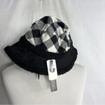 Badgley Mischka  Checked Faux Fur Trim Bucket Hat NWT Photo 1