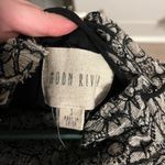 Moon River Cute Black and Tan Top Photo 3