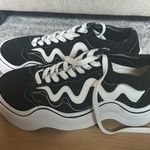 Vans  Wavy Baby Black Sneakers Photo 0
