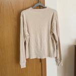 Brandy Melville Very soft and slouchy crean long sleeve. Photo 2