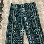 Bobbie Brooks Tribal print Women's Pants
Size M Green Size M Photo 3