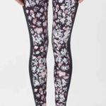 Splendid NWT floral high waisted leggings for yoga or the gym in size XS Photo 1