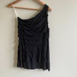 Anthropologie  BAILEY 44 ONE SHOULDER RUFFLE‎ TIERED BLACK TOP BLOUSE WOMENS SZ M Photo 3