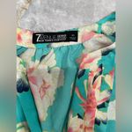 Avenue  Green Boxy Short Sleeve Blouse Photo 3