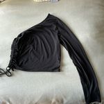 Heart & Hips Black one shoulder top Photo 0
