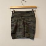 Alphalete Green Camo Women's Bike Shorts Photo 1