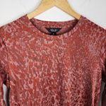 Vera Wang Simply Vera  Long Sleeve Top Crewneck Tee Textured Knit Rust Size M Photo 3