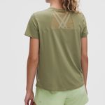 Lululemon Sculpt Short Sleeve Top size 14 in bay leaf Photo 1