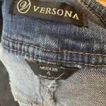 Versona  Modern Fit Belted‎ Denim Shorts Size 4 Photo 5