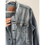 Levi's  Strauss & Co Premium Denim Jacket Trucker Blue Wash Women's Size Medium Photo 3