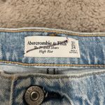 Abercrombie & Fitch NWT‎  7" Dad High Rise Jean Shorts 37/24 Distressed Button Photo 1