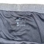 Nike grey and black  shorts Photo 3