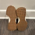 New Balance  Women’s 327 Shoes Photo 4