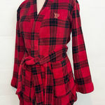 PINK - Victoria's Secret Victoria’s Secret PINK Plaid Red and Black Women's Robe XS/S Photo 0